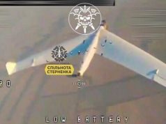 Дрон-камікадзе успішно атакує ворожий безпілотник “Zala”. ВIДЕО Дрон-камікадзе-успішно-атакує-ворожий-безпілотник-“zala”.-ВiДЕО