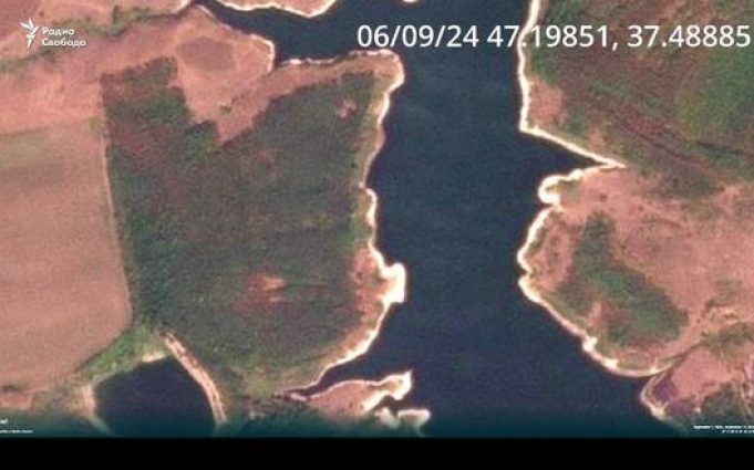 Удар ЗСУ по складах РФ поблизу окупованого Маріуполя: з’явились фото наслідків. ВIДЕО Удар-ЗСУ-по-складах-РФ-поблизу-окупованого-Маріуполя:-з’явились-фото-наслідків.-ВiДЕО