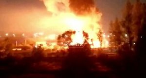У російському Ярославлі загорівся склад із паливом та мастилом. ВIДЕО У-російському-Ярославлі-загорівся-склад-із-паливом-та-мастилом.-ВiДЕО