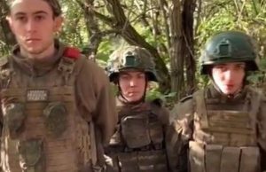 Чотирьох строковиків армії РФ полонили бійці на Курщині. ВIДЕО Чотирьох-строковиків-армії-РФ-полонили-бійці-на-Курщині.-ВiДЕО