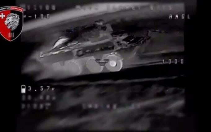 Бійці 63 ОМБр зупинили штурм ворога за допомогою БпЛА: РЕБ і броня окупантам не допомогли.... Бійці-63-ОМБр-зупинили-штурм-ворога-за-допомогою-БпЛА:-РЕБ-і-броня-окупантам-не-допомогли.