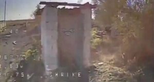 Туалет із окупантом злітає у повітря після прильоту дрона. ВIДЕО Туалет-із-окупантом-злітає-у-повітря-після-прильоту-дрона.-ВiДЕО