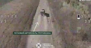 Прикордонники знищили легкову автівку окупантів і ворожі укриття на Харківщині. ВIДЕО Прикордонники-знищили-легкову-автівку-окупантів-і-ворожі-укриття-на-Харківщині.-ВiДЕО