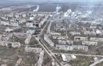 Ворог хоче оточити Вугледар та рівняє його з землею. Ситуація критична, – DeepState. ВIДЕО Ворог-хоче-оточити-Вугледар-та-рівняє-його-з-землею-Ситуація-критична,-–-deepstate.-ВiДЕО