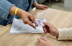 За пів року в ЦНАПі Нововолинська оформлено понад 130 посвідчень водія За-пів-року-в-ЦНАПі-Нововолинська-оформлено-понад-130-посвідчень-водія