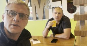 Шабунін повідомив про стеження за ним та просить ідентифікувати “силовика”. ВIДЕО Шабунін-повідомив-про-стеження-за-ним-та-просить-ідентифікувати-“силовика”.-ВiДЕО