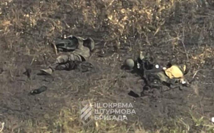 На Харківщині бійці 3 ОШБр загнали в посадку і підірвали групу ворога. ВIДЕО На-Харківщині-бійці-3-ОШБр-загнали-в-посадку-і-підірвали-групу-ворога.-ВiДЕО