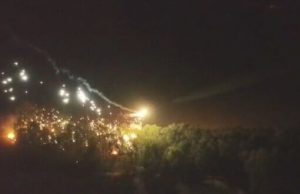 Дрон-“дракон” уночі палить позицію росіян на Курщині. ВIДЕО Дрон-“дракон”-уночі-палить-позицію-росіян-на-Курщині.-ВiДЕО