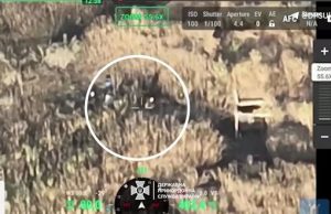 Прикордонники накрили вогнем позиції російських загарбників на Вовчанському напрямку. ВIДЕО Прикордонники-накрили-вогнем-позиції-російських-загарбників-на-Вовчанському-напрямку.-ВiДЕО