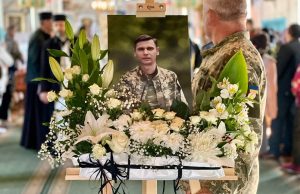 Нововолинська громада попрощалася з Героєм Андрієм Шевчуком Нововолинська-громада-попрощалася-з-Героєм-Андрієм-Шевчуком