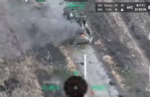 Нацгвардійці знищили російський БТР разом з екіпажем на Донеччині. ВIДЕО Нацгвардійці-знищили-російський-БТР-разом-з-екіпажем-на-Донеччині.-ВiДЕО