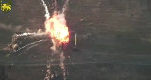 Воїни 60 ОМБр з безпілотника спостерігають за детонацією боєкомплекту танка. ВIДЕО Воїни-60-ОМБр-з-безпілотника-спостерігають-за-детонацією-боєкомплекту-танка.-ВiДЕО
