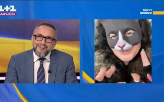 В ефірі телемарафону “Єдині новини” ведучий взяв коментар у “квадроберки”. ВIДЕО В-ефірі-телемарафону-“Єдині-новини”-ведучий-взяв-коментар-у-“квадроберки”.-ВiДЕО