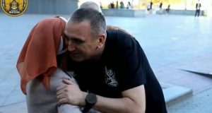 З окупованого Криму евакуювали родину офіцера ВМС України, яку переслідувала ФСБ. ВIДЕО З-окупованого-Криму-евакуювали-родину-офіцера-ВМС-України,-яку-переслідувала-ФСБ.-ВiДЕО