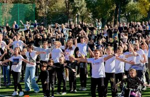 Понад 130 тисяч гривень зібрали на благодійних заходах у ліцеї №8 Понад-130-тисяч-гривень-зібрали-на-благодійних-заходах-у-ліцеї-№8