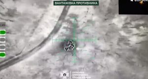 Прикордонники ліквідували 6 окупантів скидами з дронів у районі Кремінної. ВIДЕО Прикордонники-ліквідували-6-окупантів-скидами-з-дронів-у-районі-Кремінної.-ВiДЕО
