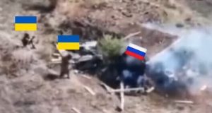 Бійці полонили двох росіян під час зачистки ворожої позиції. ВIДЕО Бійці-полонили-двох-росіян-під-час-зачистки-ворожої-позиції.-ВiДЕО