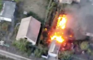 Воїни 73-го МЦ ССО дронами “Дикі Шершні” знищили склад росіян з ПММ і БК та... Воїни-73-го-МЦ-ССО-дронами-“Дикі-Шершні”-знищили-склад-росіян-з-ПММ-і-БК-та.