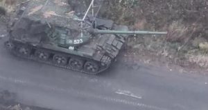 Сили оборони відбили ворожий штурм та знищили 2 танки і 4 БМП. ВIДЕО Сили-оборони-відбили-ворожий-штурм-та-знищили-2-танки-і-4-БМП.-ВiДЕО