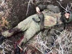 Окупант конає на полі бою від скидів боєприпасів бійців 30 ОМБр. ВIДЕО Окупант-конає-на-полі-бою-від-скидів-боєприпасів-бійців-30-ОМБр.-ВiДЕО
