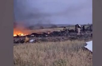 Вантажний літак з росіянами збили в небі над Суданом, – росЗМІ. ВIДЕО Вантажний-літак-з-росіянами-збили-в-небі-над-Суданом,-–-росЗМІ.-ВiДЕО