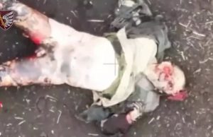 Ліквідований окупант-безштанько валяється у полі після атаки українського дрона. ВIДЕО 18+ Ліквідований-окупант-безштанько-валяється-у-полі-після-атаки-українського-дрона.-ВiДЕО-18+