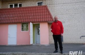 Завідувач гуртожитку педагогічного коледжу у Володимирі розповів, як приймають переселенців (ВІДЕО) Завідувач гуртожитку педагогічного коледжу у Володимирі розповів, як приймають переселенців (ВІДЕО)