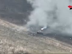 Тіло окупанта димить на польовій дорозі після атаки українського БПЛА. ВIДЕО Тіло-окупанта-димить-на-польовій-дорозі-після-атаки-українського-БПЛА.-ВiДЕО