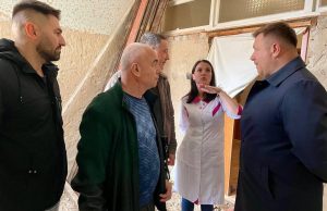 Міський голова з депутатами оглянули ремонтні роботи в Нововолинській лікарні Міський-голова-з-депутатами-оглянули-ремонтні-роботи-в-Нововолинській-лікарні