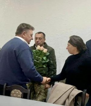 На-Волині-сім’ям-загиблих-воїнів-вручили-посмертні-нагороди-рідних