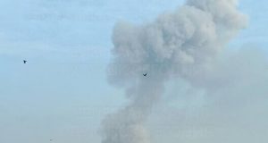 Вибухи лунають в окупованому Луганську: Над містом стовп диму. ВІДЕО+ФОТО Вибухи-лунають-в-окупованому-Луганську:-Над-містом-стовп-диму.-ВІДЕО+ФОТО