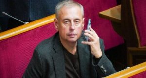 Людина нардепа ОПЗЖ Ісаєнка у Міноборони наглядатиме за військовим будівництвом, – ЗМІ. ВIДЕО Людина-нардепа-ОПЗЖ-Ісаєнка-у-Міноборони-наглядатиме-за-військовим-будівництвом,-–-ЗМІ.-ВiДЕО