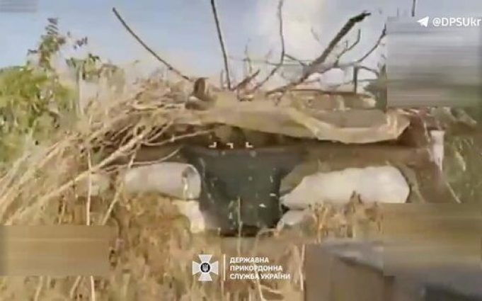 Сили оборони знищили три пункти спостереження російських солдатів на Запоріжжі. ВIДЕО Сили-оборони-знищили-три-пункти-спостереження-російських-солдатів-на-Запоріжжі.-ВiДЕО