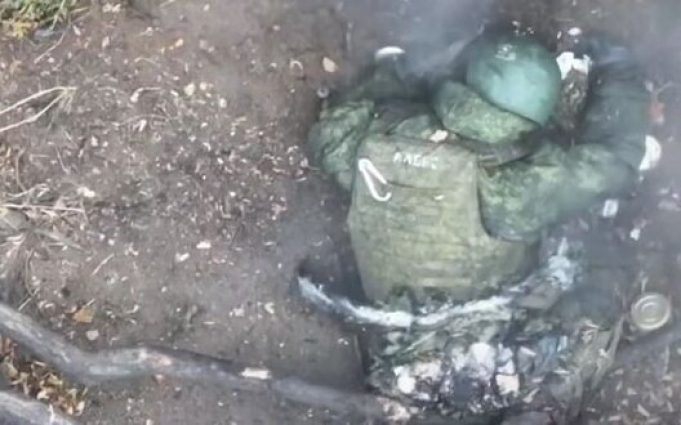 Знищення окупантів поблизу села Красний Яр на покровському напрямку. ВIДЕО 18+ Знищення-окупантів-поблизу-села-Красний-Яр-на-покровському-напрямку.-ВiДЕО-18+
