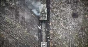 Бійці 10 ОГШБр під час ворожого штурму знищили 6 танків і 9 БМП, а також... Бійці-10-ОГШБр-під-час-ворожого-штурму-знищили-6-танків-і-9-БМП,-а-також.