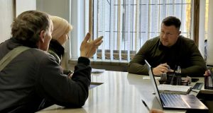 Міський голова провів прийом громадян у Нововолинську: 26 мешканців звернулися за допомогою Міський-голова-провів-прийом-громадян-у-Нововолинську:-26-мешканців-звернулися-за-допомогою