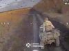 Дрон-камікадзе прикордонників атакує росіян на квадроциклі на Куп’янському напрямку. ВIДЕО Дрон-камікадзе-прикордонників-атакує-росіян-на-квадроциклі-на-Куп’янському-напрямку.-ВiДЕО