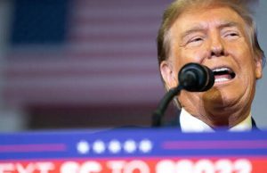 Трамп оголосив себе переможцем та пообіцяв Америці “зцілення” і “золотий вік”. ВIДЕО Трамп-оголосив-себе-переможцем-та-пообіцяв-Америці-“зцілення”-і-“золотий-вік”.-ВiДЕО