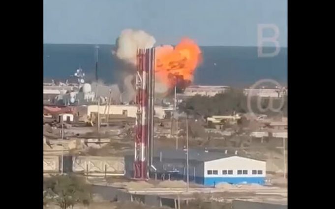 У російському Каспійську дрони атакували порт, – ЦПД. ВIДЕО У-російському-Каспійську-дрони-атакували-порт,-–-ЦПД.-ВiДЕО