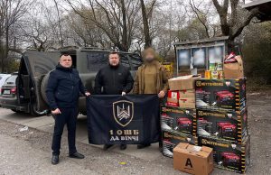 Міський голова, його заступник та директор ВУКГ завезли допомогу військовим Міський-голова,-його-заступник-та-директор-ВУКГ-завезли-допомогу-військовим