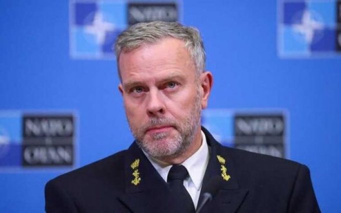 НАТО вже ввело б свої війська в Україну, якби у РФ не було ядерної зброї,... НАТО-вже-ввело-б-свої-війська-в-Україну,-якби-у-РФ-не-було-ядерної-зброї,.