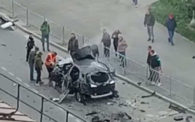 Авто із капітаном ЧФ РФ підірвали в окупованому Севастополі, – росЗМІ. ВIДЕО Авто-із-капітаном-ЧФ-РФ-підірвали-в-окупованому-Севастополі,-–-росЗМІ.-ВiДЕО