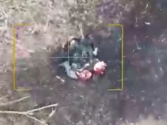 Окупант дриґає залишками ніг після удару дрона-камікадзе. ВIДЕО 18+ Окупант-дриґає-залишками-ніг-після-удару-дрона-камікадзе.-ВiДЕО-18+