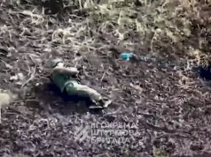 Російський загарбник ловить руками дрон-камікадзе бійців 3 ОШБр. ВIДЕО Російський-загарбник-ловить-руками-дрон-камікадзе-бійців-3-ОШБр.-ВiДЕО