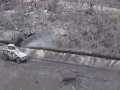 Штурм позицій та ліквідація окупантів бійцями 37-ї ОБрМП на курахівському напрямку. ВIДЕО Штурм-позицій-та-ліквідація-окупантів-бійцями-37-ї-ОБрМП-на-курахівському-напрямку.-ВiДЕО