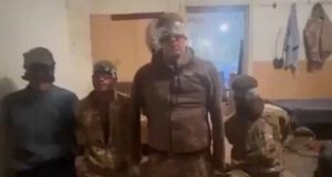 На Курщині бійці ССО полонили чотирьох російських морпіхів із 810-ї бригади армії РФ. ВIДЕО На-Курщині-бійці-ССО-полонили-чотирьох-російських-морпіхів-із-810-ї-бригади-армії-РФ.-ВiДЕО