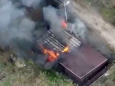 Серія уражень російських окупантів дронами “Дикі Шершні”. ВIДЕО Серія-уражень-російських-окупантів-дронами-“Дикі-Шершні”.-ВiДЕО