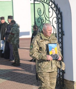 На-Волині-провели-в-останню-дорогу-загиблого-Героя-Андрія-Глеза