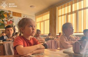 Фахівці ДСНС провели пізнавальні заходи для школярів Нововолинської громади
