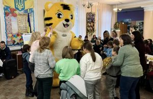 Веселощі, ігри та подарунки: для дітей з інвалідністю провели розважальний захід Веселощі,-ігри-та-подарунки:-для-дітей-з-інвалідністю-провели-розважальний-захід